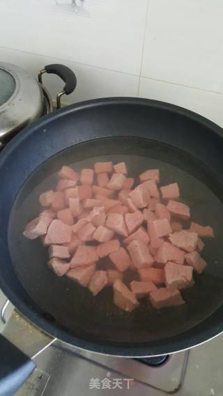 咖喱土豆胡萝卜牛肉的做法步骤：3