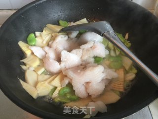 糟溜鱼片的做法步骤：9