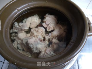 菜干猪骨汤的做法步骤：5