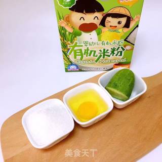 黄瓜鸡蛋米饼的做法步骤：1