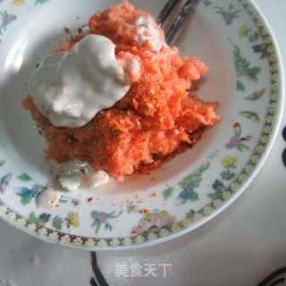 炸胡萝卜鱼肉丸子的做法步骤：3