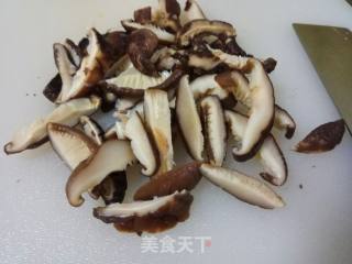 番茄香菇焖豆腐的做法步骤：3