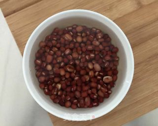 芋圆红豆的做法步骤：1