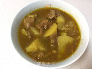 咖喱土豆炖牛腩的做法步骤：3