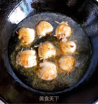 蟹味菇鸡翅包饭的做法步骤：9