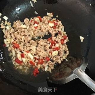 肉末粉丝蒸丝瓜的做法步骤：7