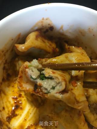 皮Q馅爽脆的莲藕大肉饺子的做法步骤：19