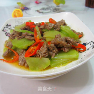 牛肉炒莴笋的做法步骤：11