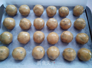 核桃枣泥月饼的做法步骤：10