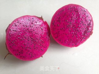 火龙果奶昔的做法步骤：2