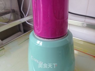 火龙果奶昔的做法步骤：7