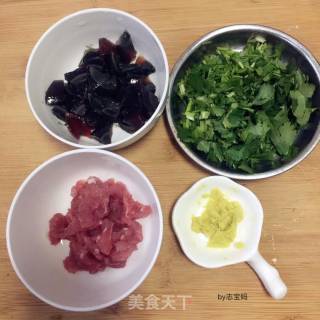 皮蛋瘦肉粥的做法步骤：2