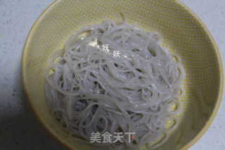 韭菜粉丝包子的做法步骤：4