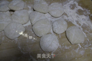 韭菜粉丝包子的做法步骤：11