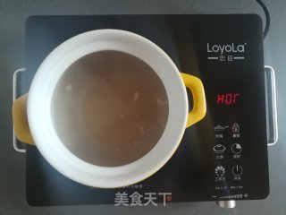 莲藕玉米猪脚汤的做法步骤：7