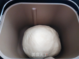 肉松沙拉毛毛虫的做法步骤：3
