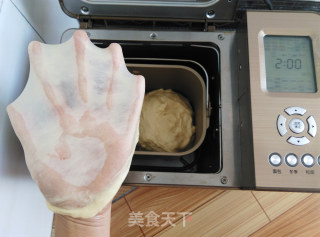 肉松牛奶排包的做法步骤：2