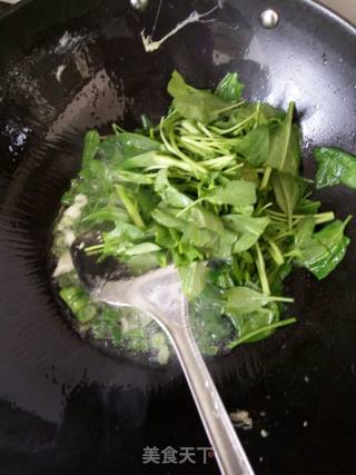 鸡蛋青菜炒面的做法步骤：5