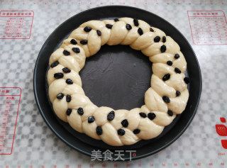 圣诞花环面包的做法步骤：11