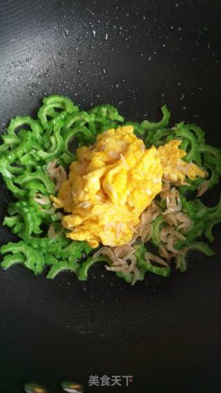 苦瓜炒蛋的做法步骤：10