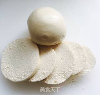 煎馒头片的做法步骤：1