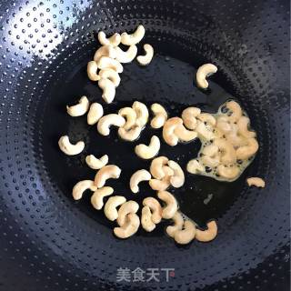 宫保虾球的做法步骤：5