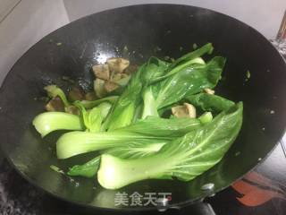 香菇油菜的做法步骤：4