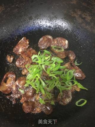 腊肠炒面的做法步骤：3