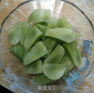 莴苣兔的做法步骤：2