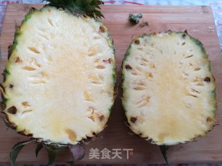菠萝蛋炒饭的做法步骤：2