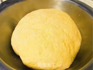 南瓜五香花卷的做法步骤：3