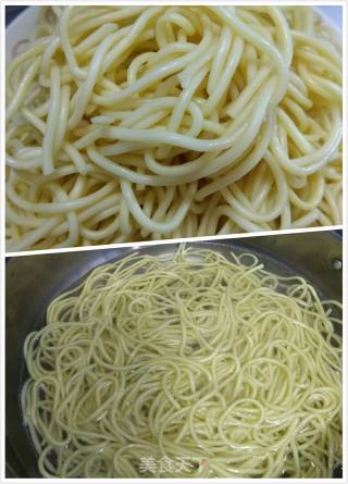 香菇肉酱拌冷面的做法步骤：4