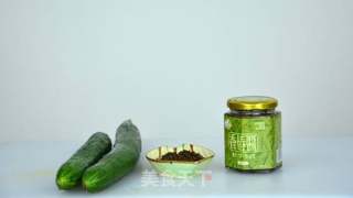 香椿拌豆腐的做法步骤：1
