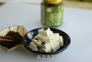 香椿拌豆腐的做法步骤：6