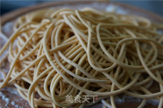 榨菜牛肉胡萝卜面的做法步骤：11