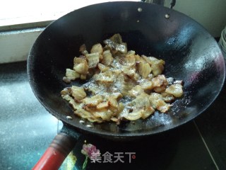 干蒸酸辣腊肉的做法步骤：3