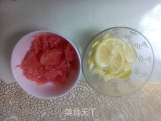 柠檬西柚蜂蜜茶的做法步骤：1