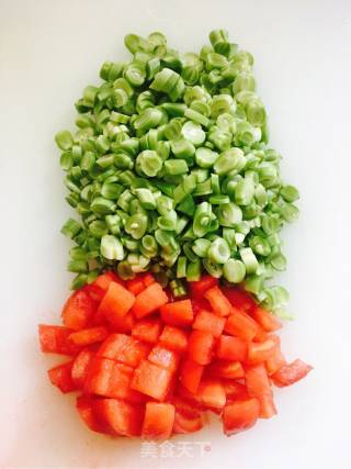 蕃茄豆角汤面的做法步骤：2