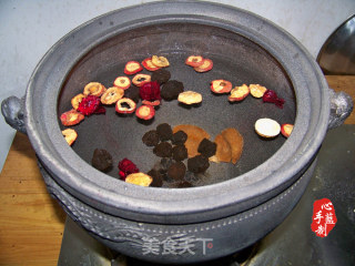 酸梅汤的做法步骤：4