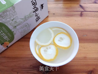 雪顶缤纷果冻的做法步骤：1