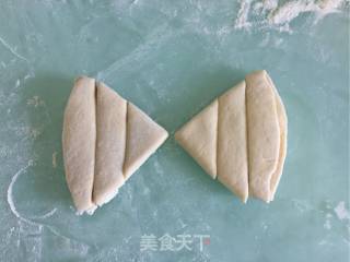 莲花卷的做法步骤：13