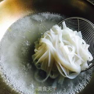 凉皮的做法步骤：3