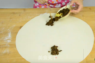 香椿油饼的做法步骤：4