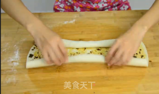 香椿油饼的做法步骤：6