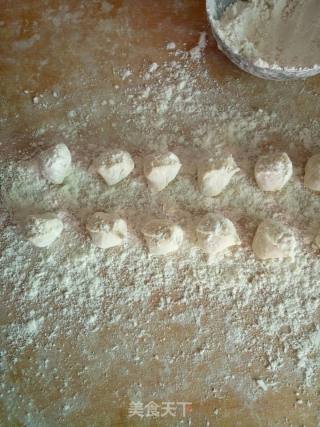 茄子肉丸饺的做法步骤：3