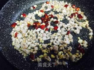 橄榄菜肉末炒豆角的做法步骤：3