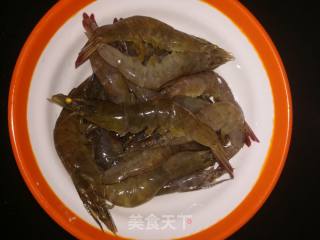 剁椒蒜蓉开背虾的做法步骤：2