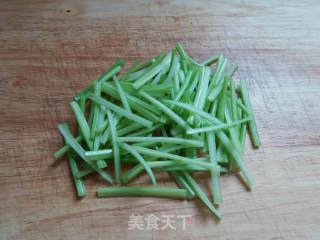 干煸牛肉丝的做法步骤：4