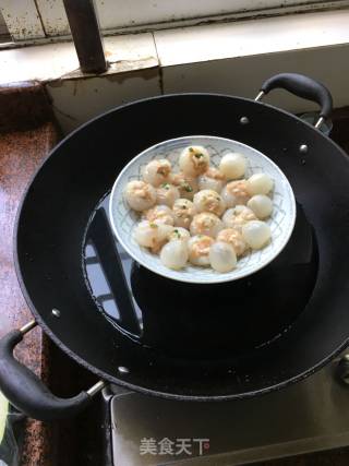 荔枝酿肉的做法步骤：4