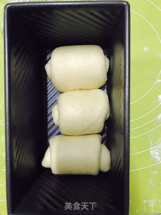 炼奶吐司（一次发酵法）的做法步骤：8